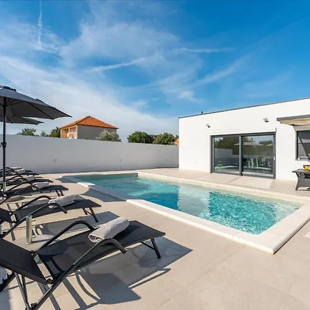 Ferienhaus Cda160 Prkos