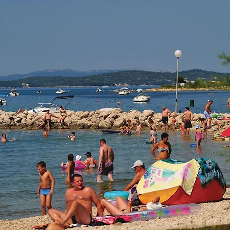 Dom wakacyjny Cda160 Prkos